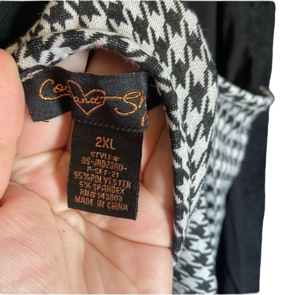 Coco and Shay Houndstooth Dress Set - Long Sleeve Top - Plus Size 2XL - Picture 4 of 13